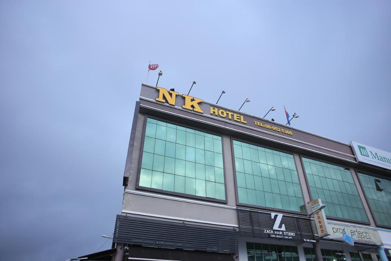 N K Hotel Muar Exterior photo